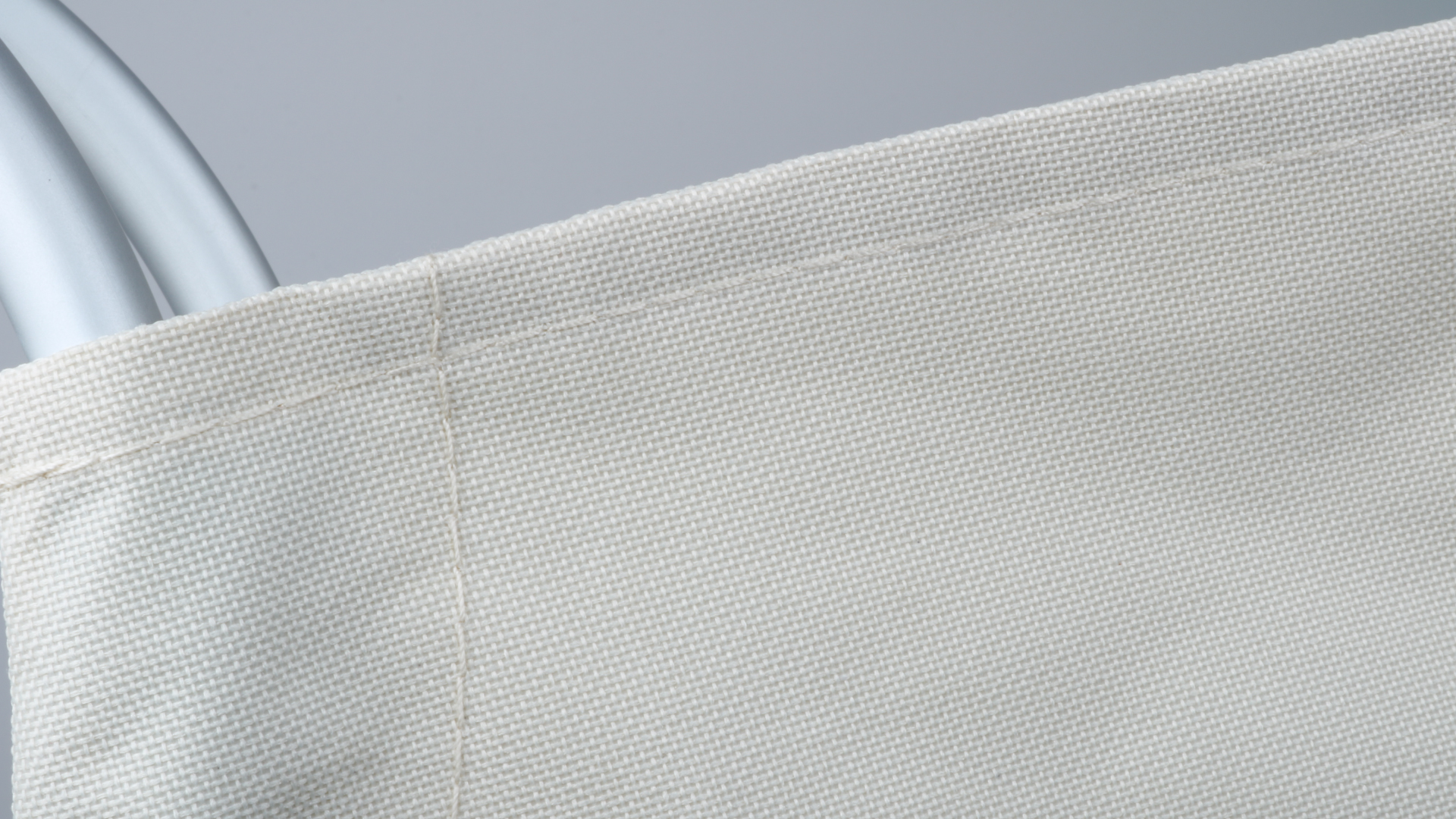 Корзина для белья с алюминиевыми ручками FX-1011, серая, 63 литра