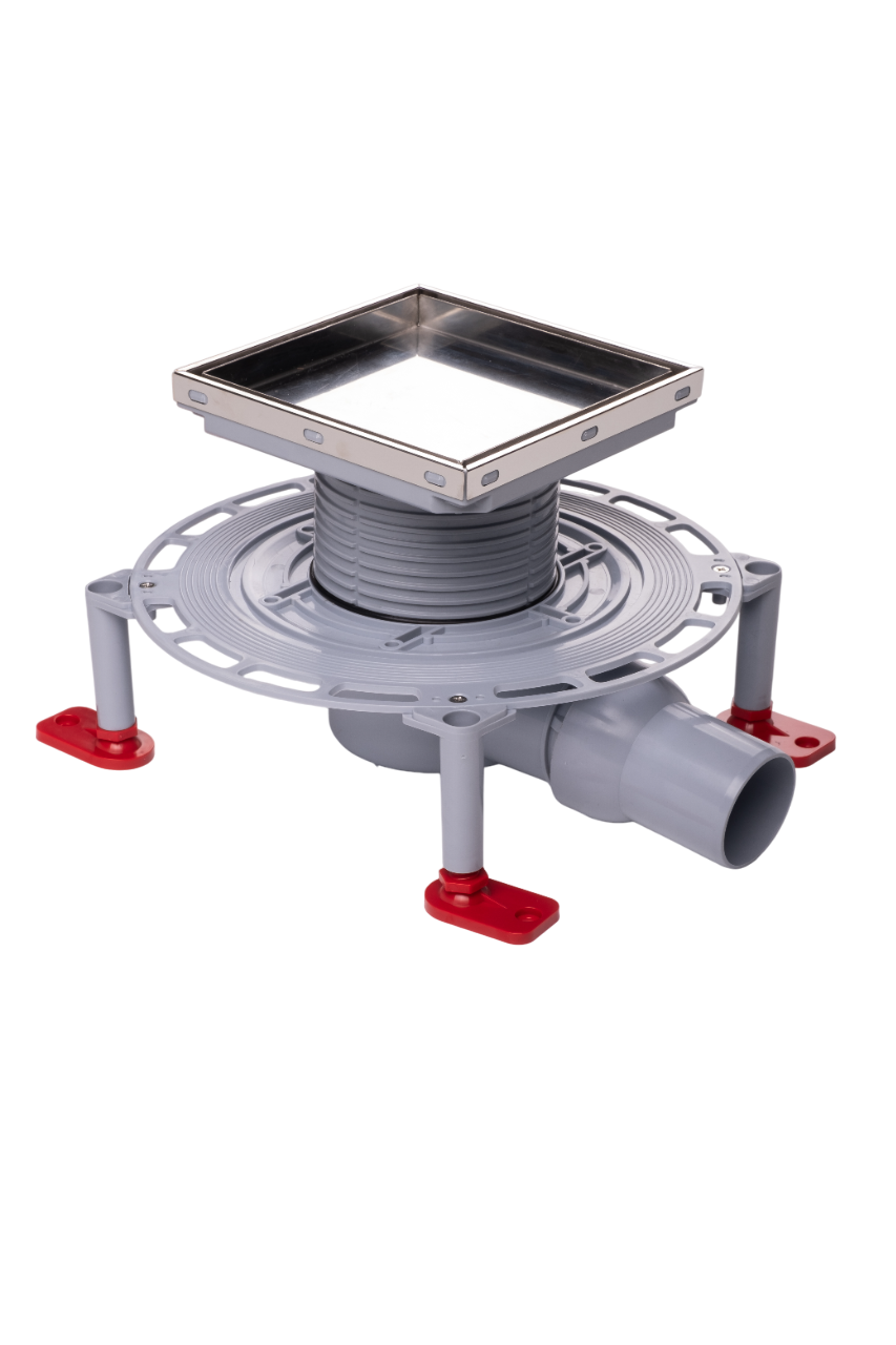 Трап горизонтальный регулируемый АНИ Пласт THA5612 выпуск 50 мм с решеткой из нержавеющей стали 150х150 мм