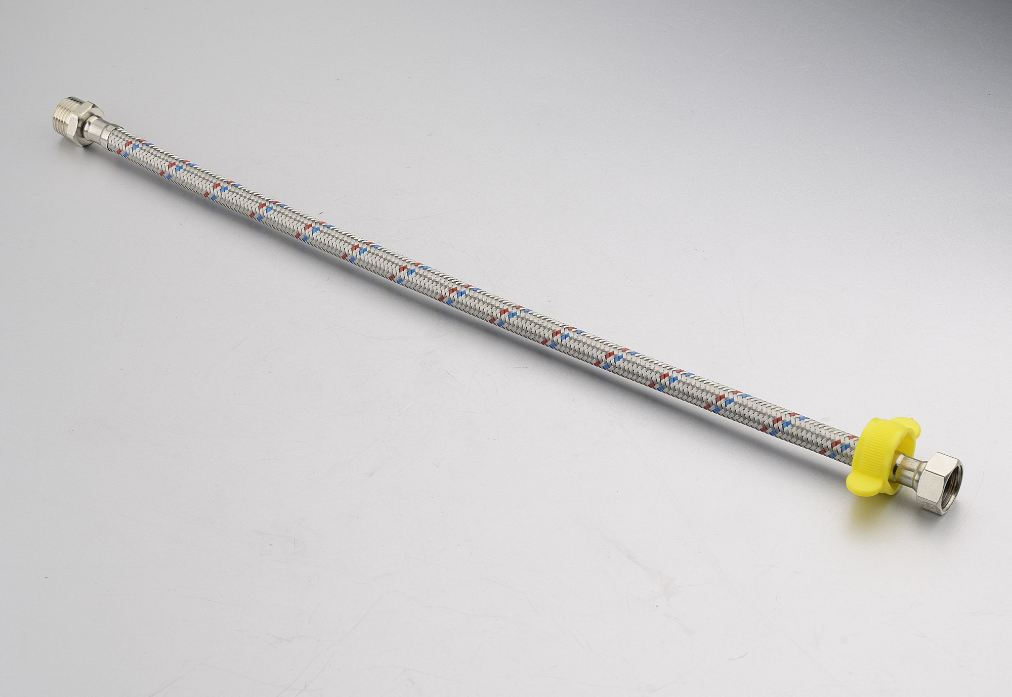 Подводка гибкая ПрофСан для воды, с полимерным покрытием, 300 см 1/2-1/2 гайка-штуцер PS-WP-FM300